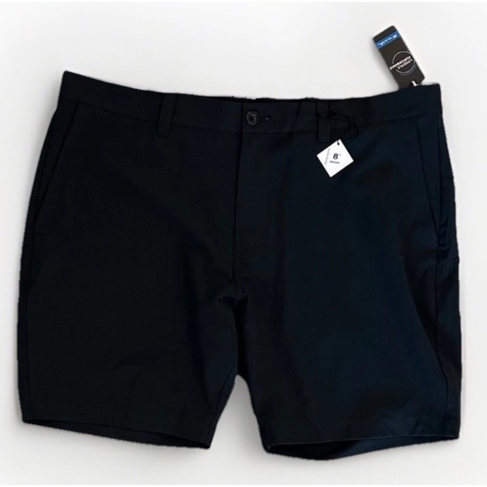 Travis Mathew Men Bermuda 8" Shorts Black Sz 42 Pockets Stretch Wrinke Resistant